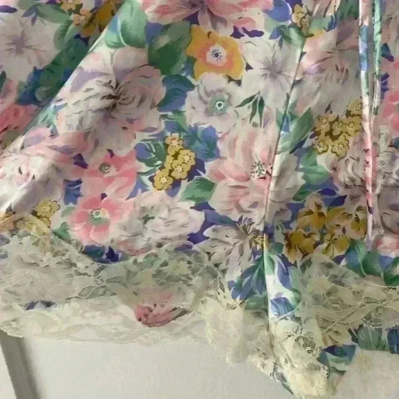 Vintage Victoria’s Secret gold label, 90s floral lace trimmed romper; size S - Picture 8 of 10